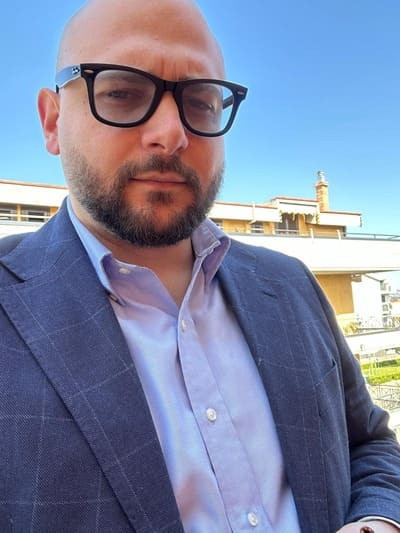 dipendente Emanuele Celentano